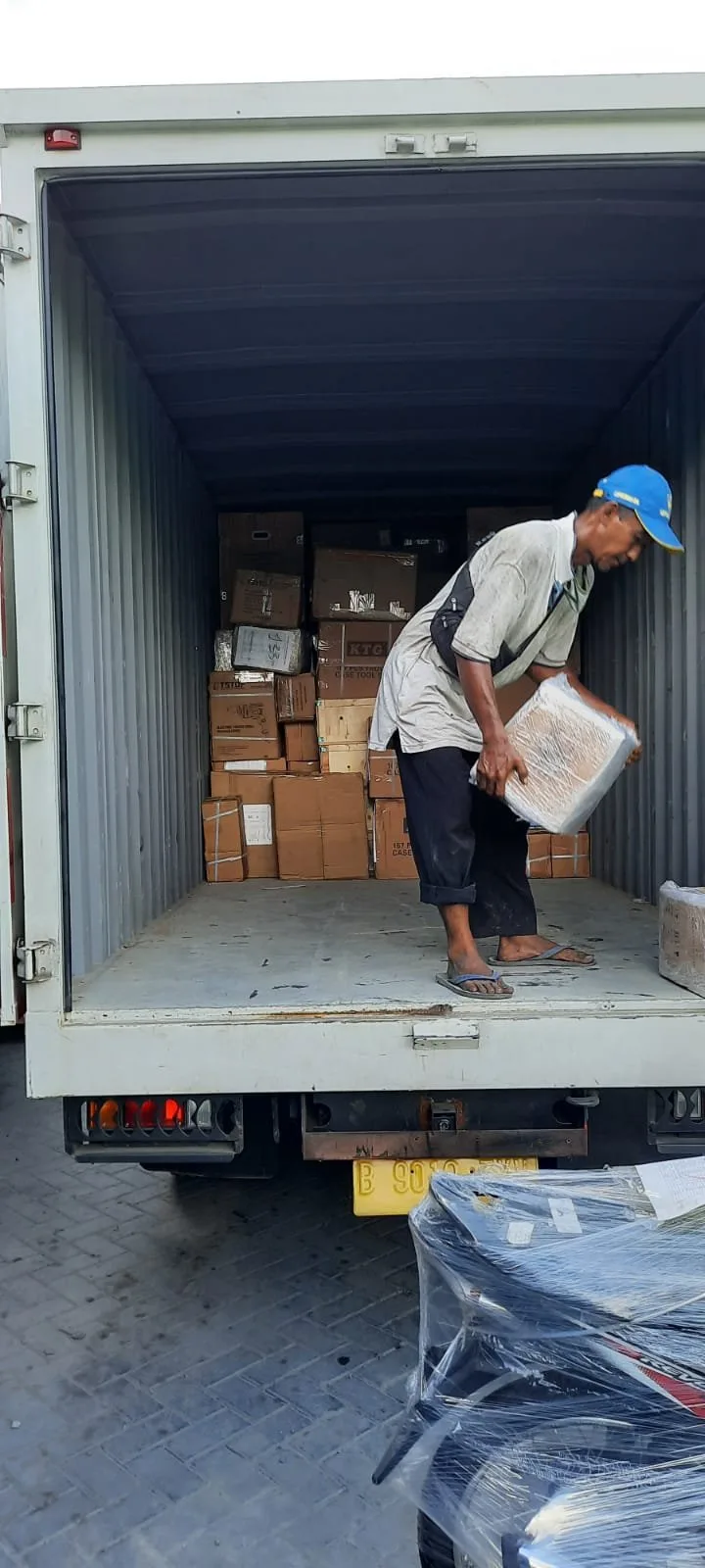 Dokumentasi pengiriman ILT Cargo